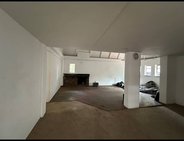 151.70M² OFFICE TO LET IN DIE HOEWES